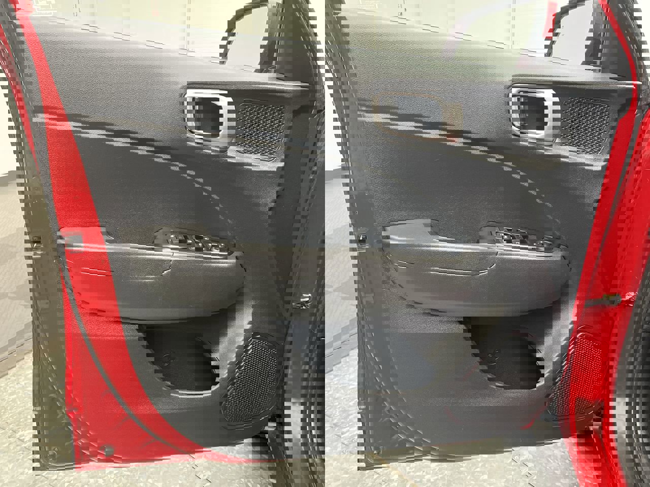 Used 2021 Hyundai Venue SEL image 6