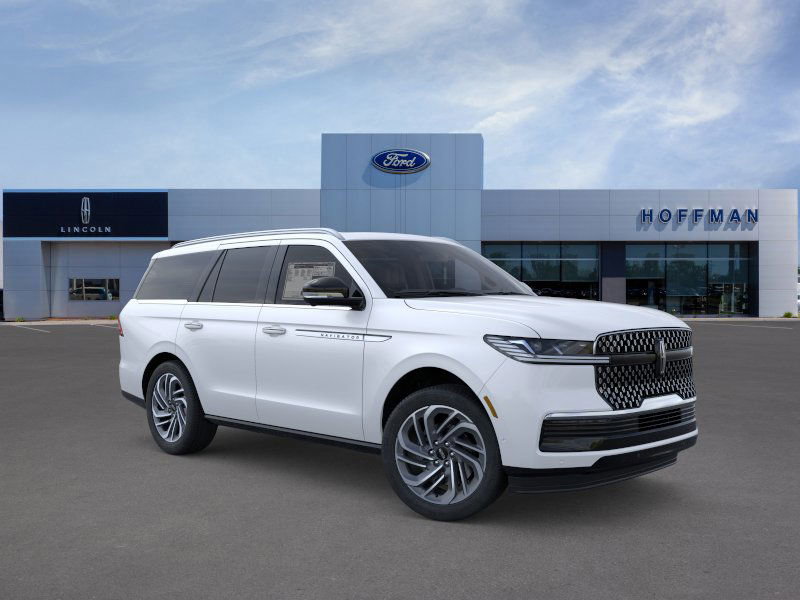 New 2025 Lincoln Navigator Reserve image 7