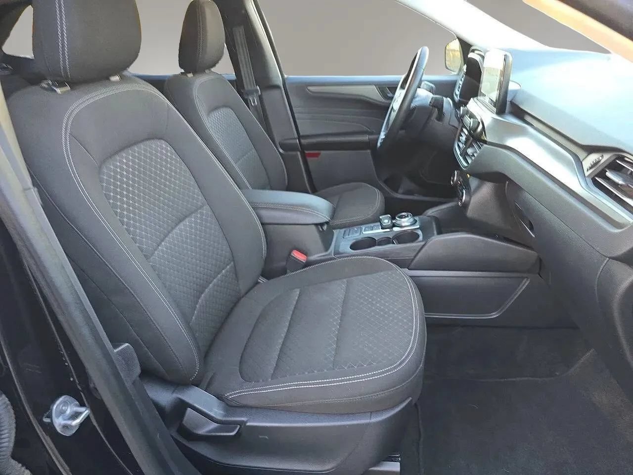 Used 2024 Ford Escape Active FWD image 23