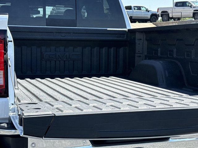 New 2026 GMC Sierra 1500 SLT w/ SLT Premium Plus Package AWD/4WD image 11