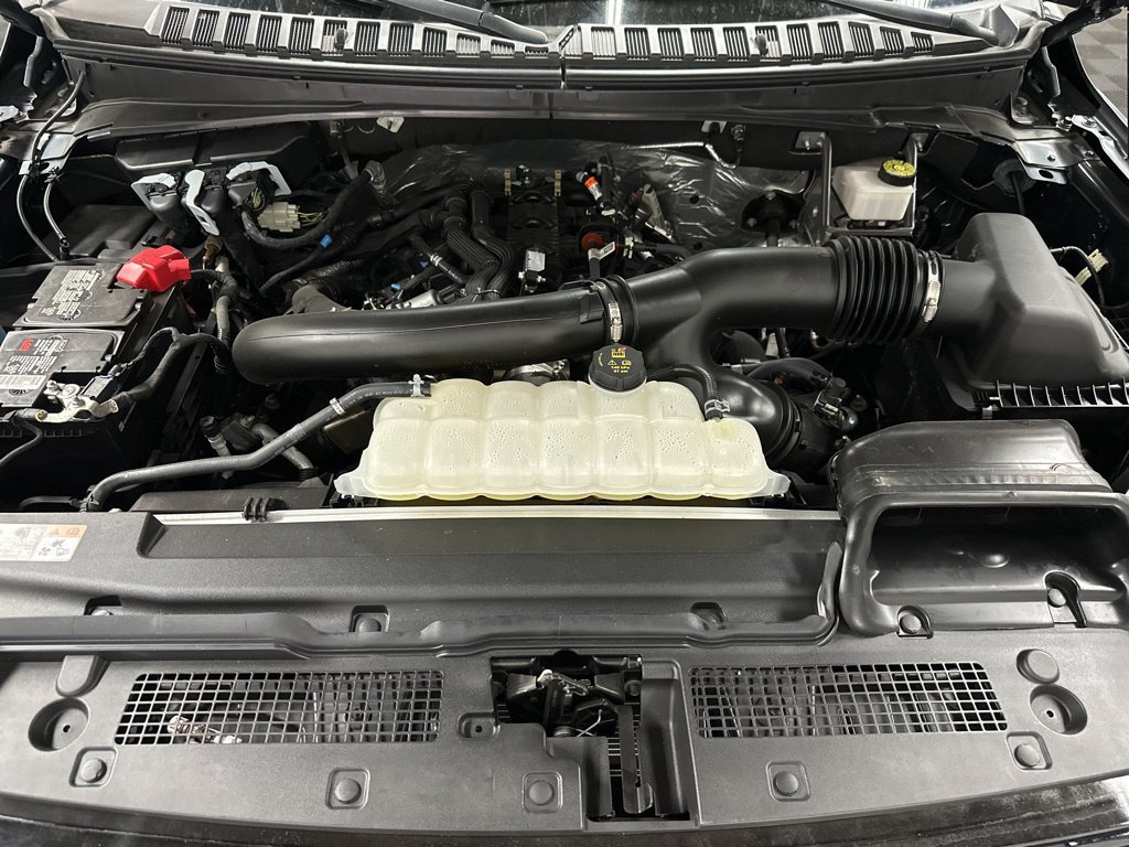 Used 2024 Ford Expedition Limited AWD/4WD image 40