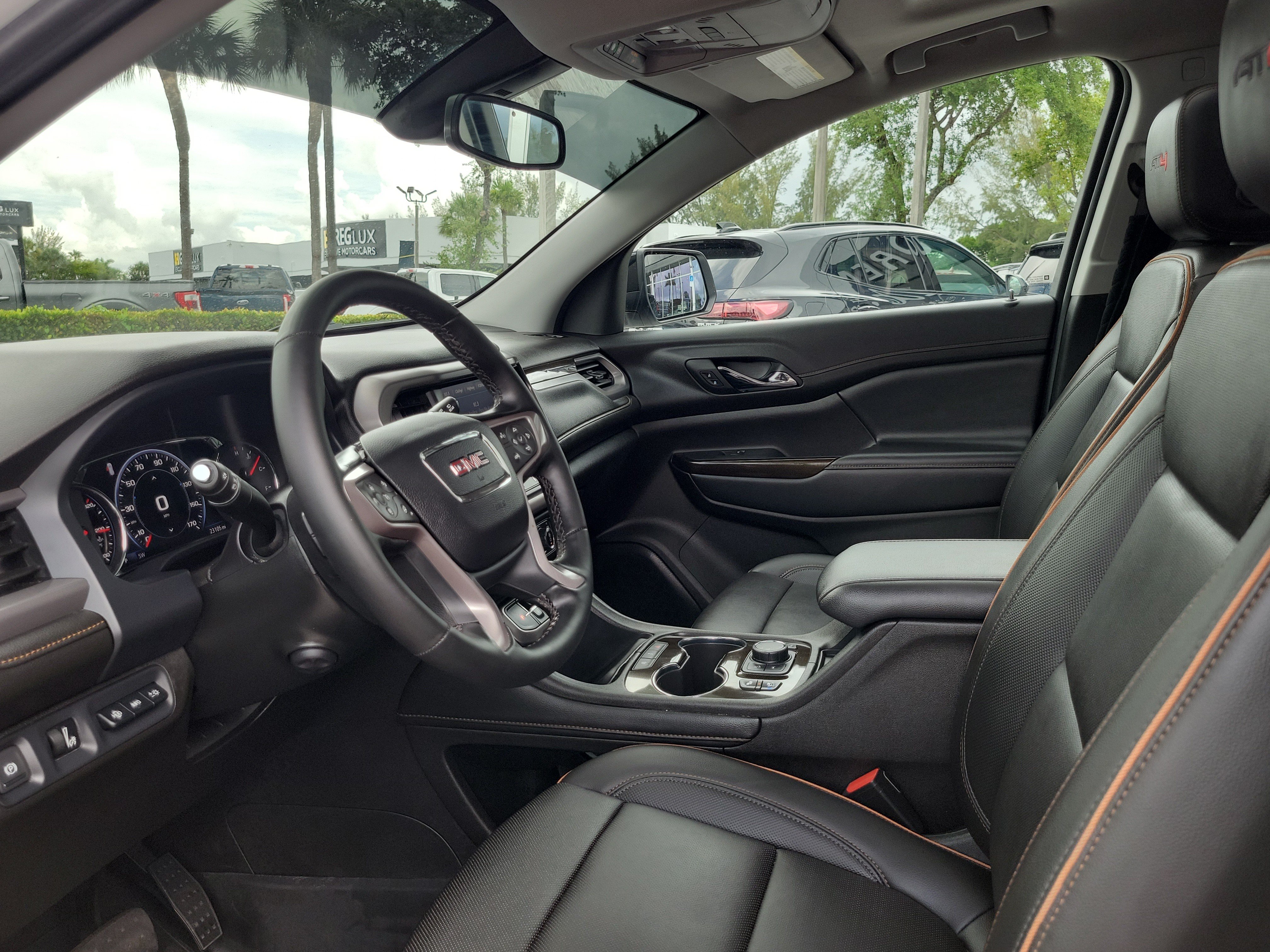 Used 2023 GMC Acadia AT4 w/ Technology Package AWD/4WD image 13