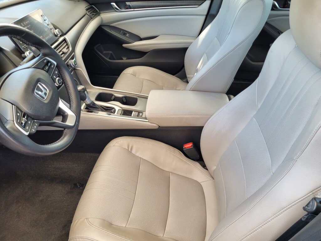 Certified 2018 Honda Accord EX-L image 11