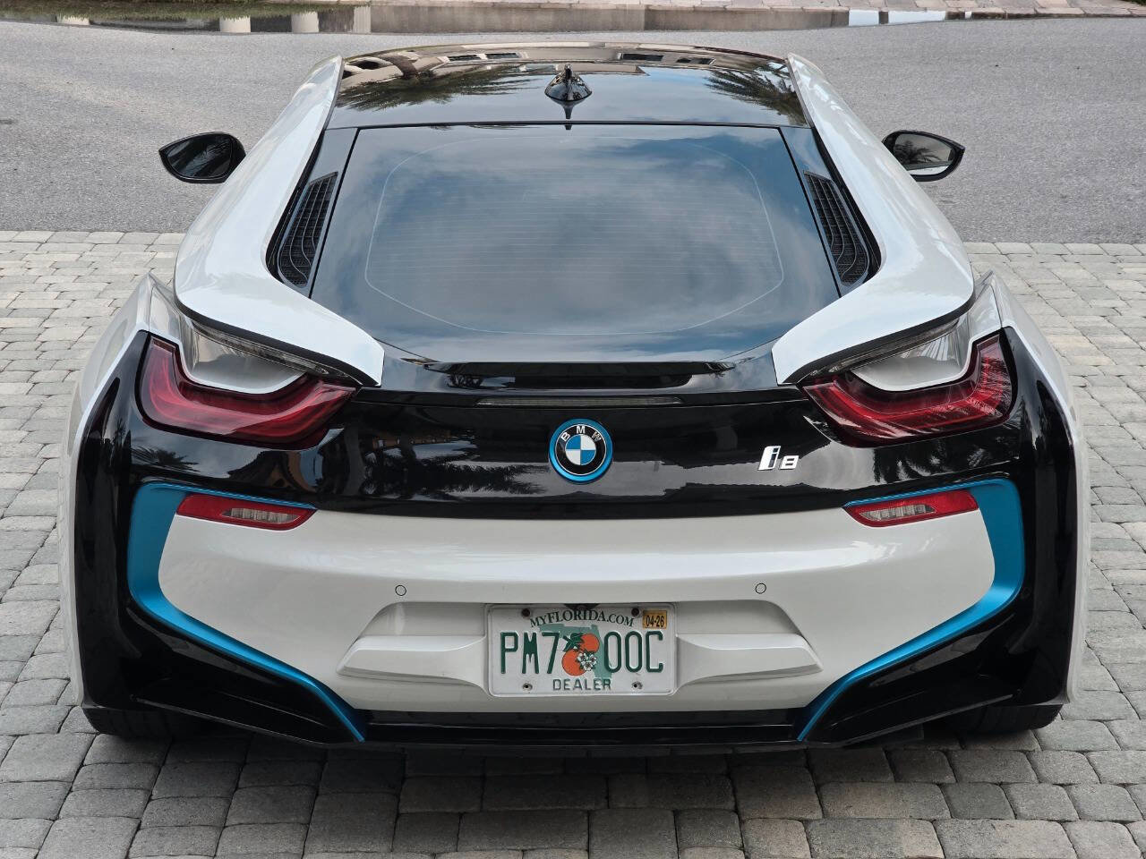 Used 2019 BMW i8 Coupe image 41