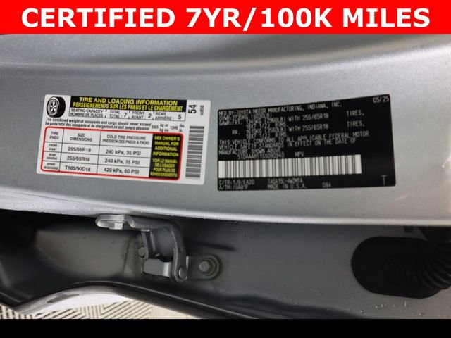 Used 2025 Toyota Grand Highlander XLE image 27