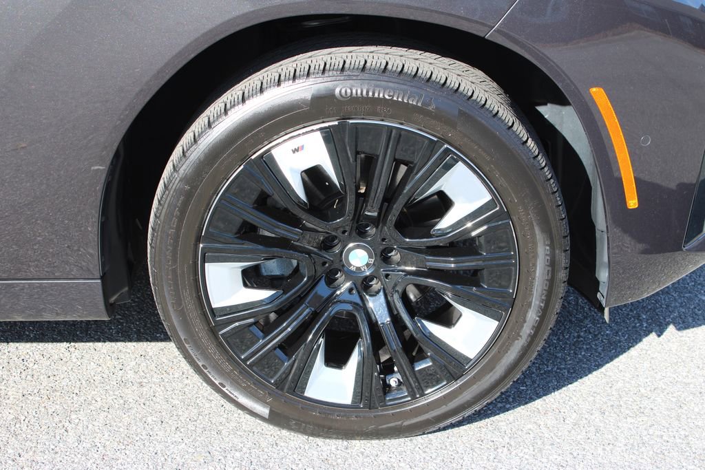 Used 2025 BMW X3 xDrive30i w/ Premium Package image 37