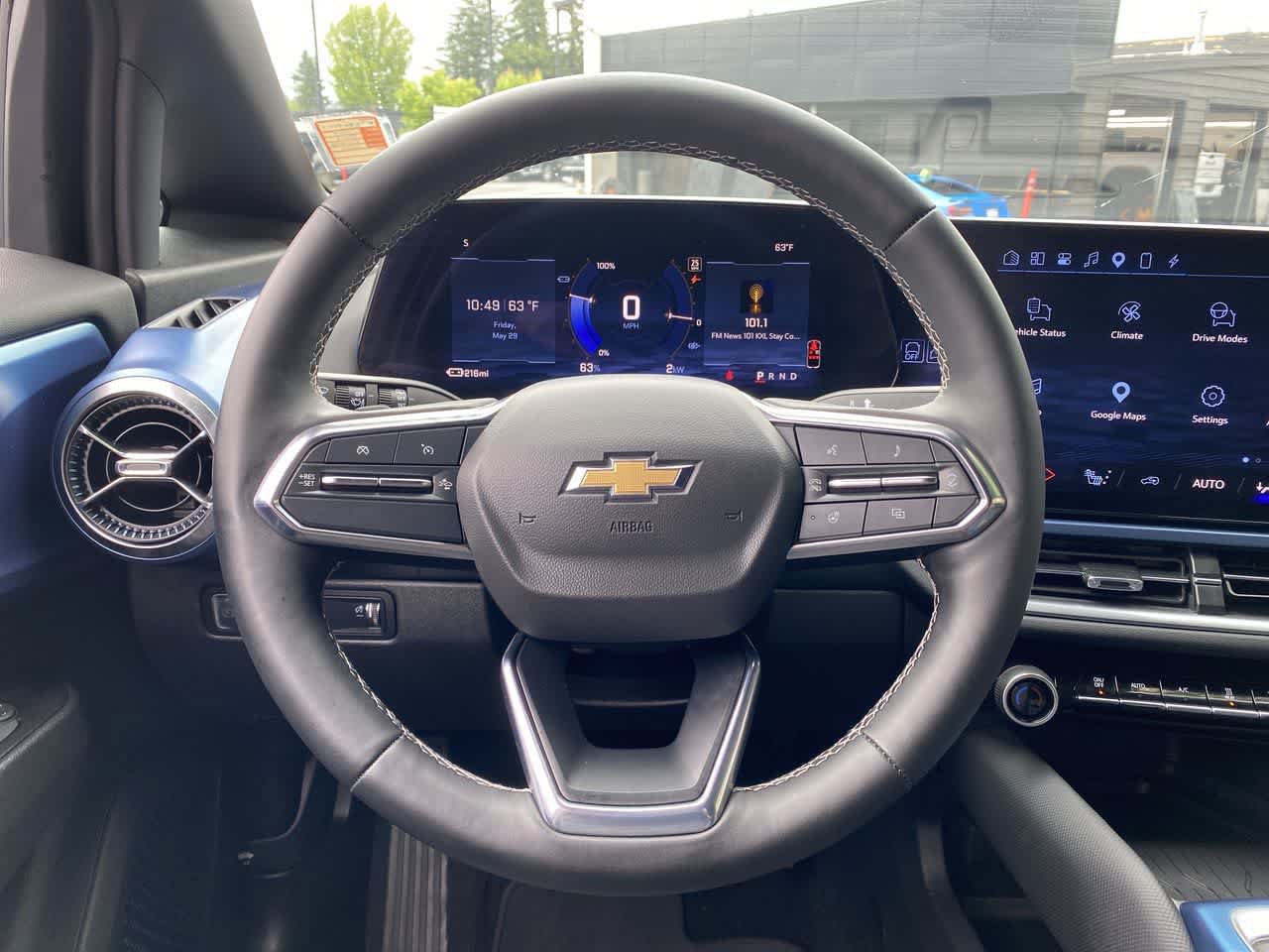 Used 2024 Chevrolet Equinox EV LT FWD image 19