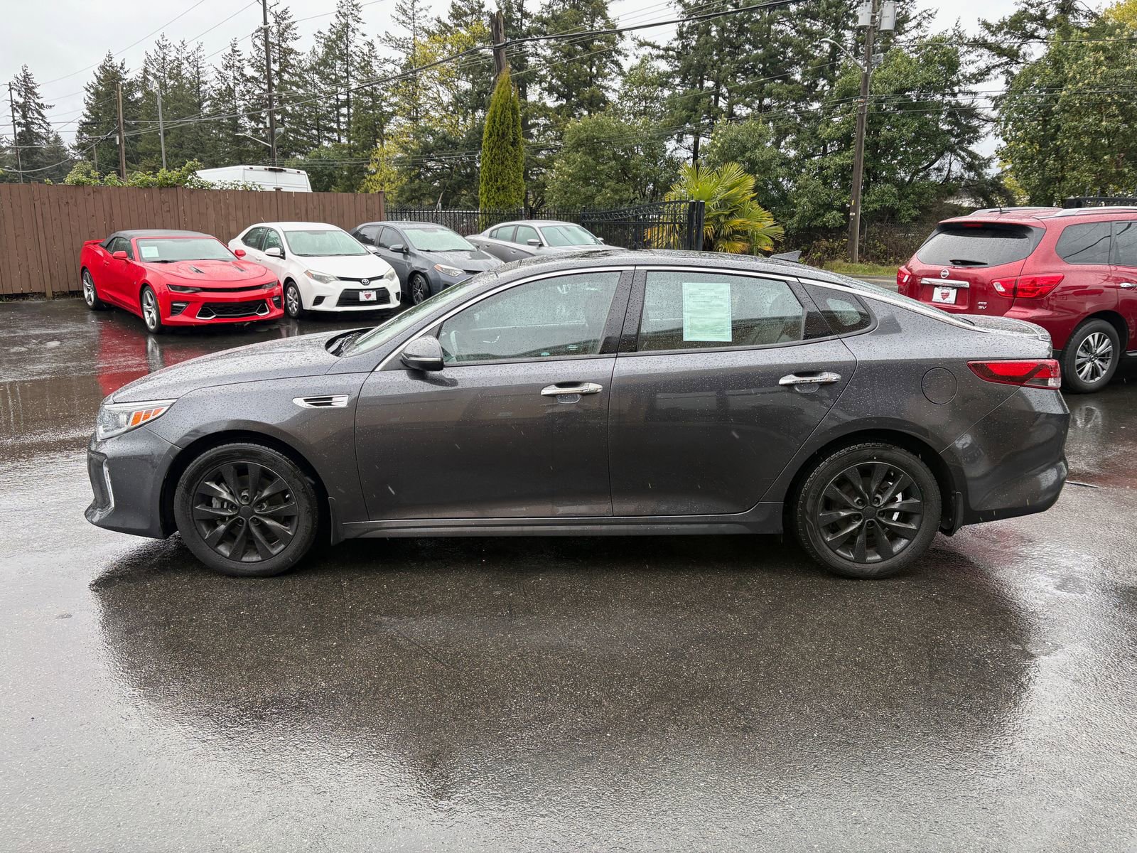 Used 2018 Kia Optima S w/ Panoramic Sunroof Package image 4