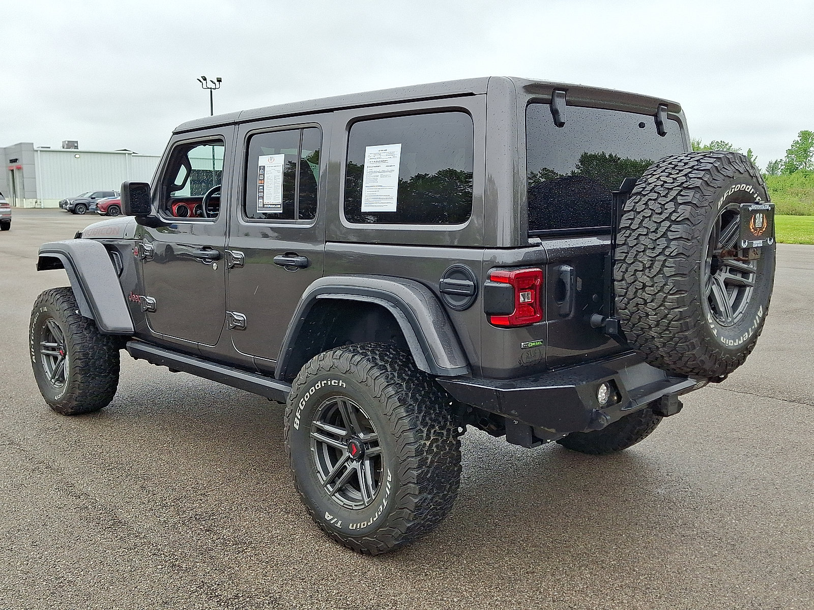Used 2021 Jeep Wrangler Unlimited Rubicon AWD/4WD image 13