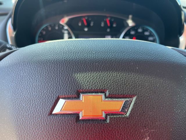 Used 2020 Chevrolet Traverse LT image 34