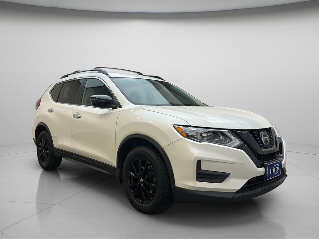 Used 2018 Nissan Rogue SV