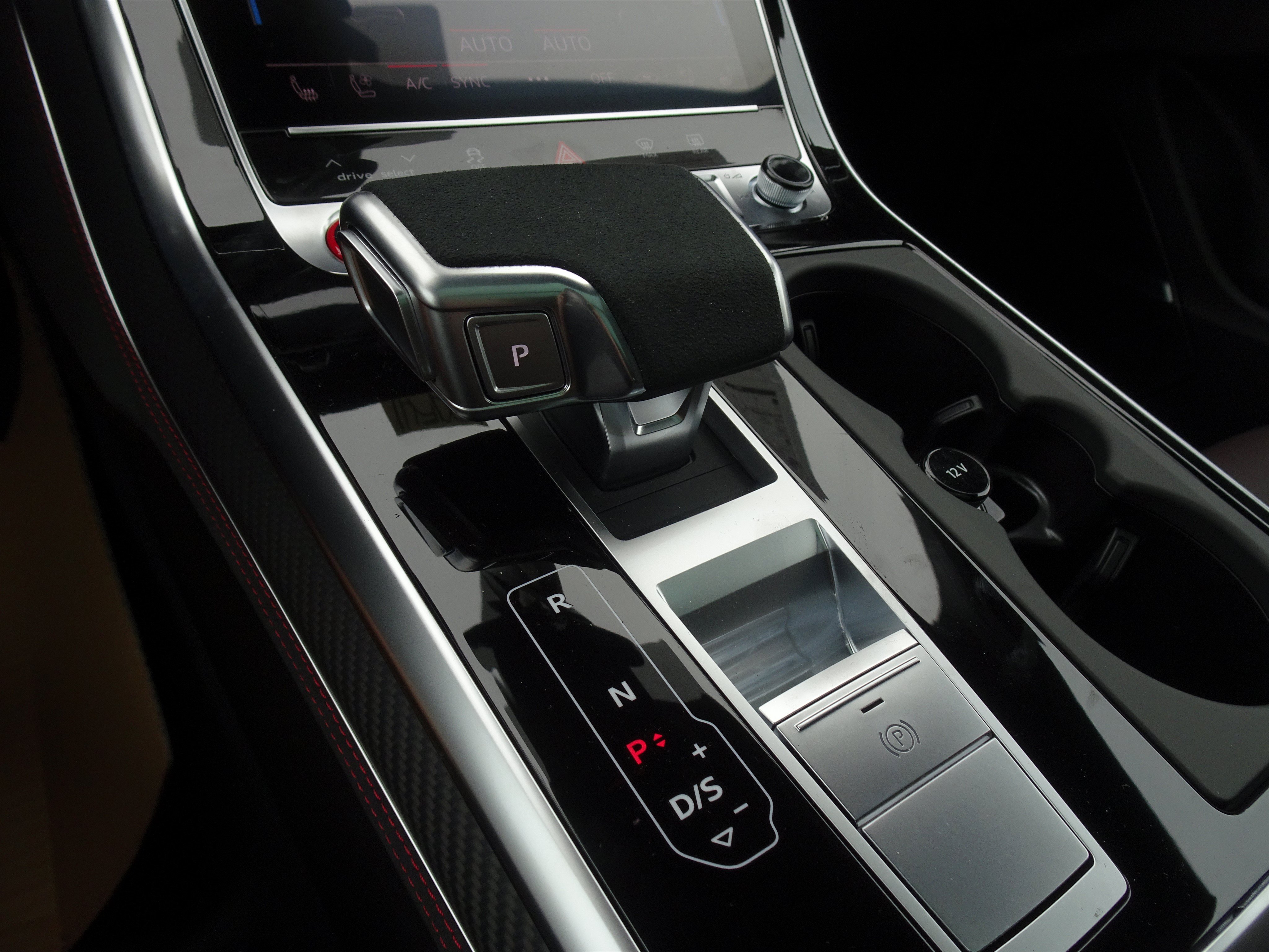 New 2026 Audi RS Q8 performance AWD/4WD image 12