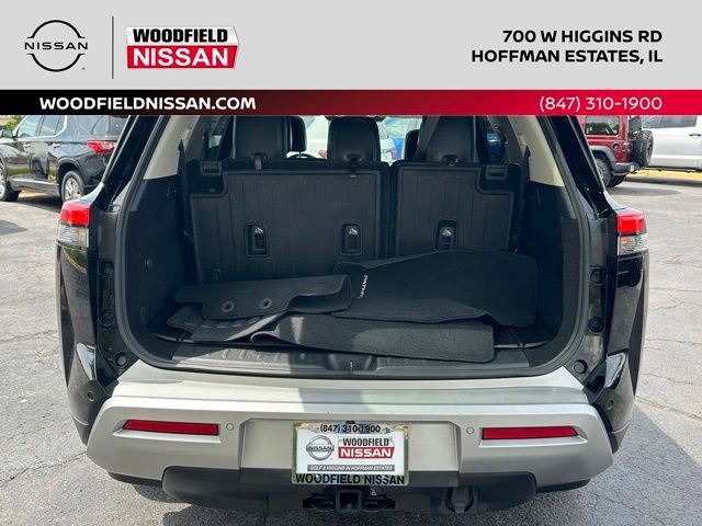 Certified 2023 Nissan Pathfinder Platinum AWD/4WD image 14