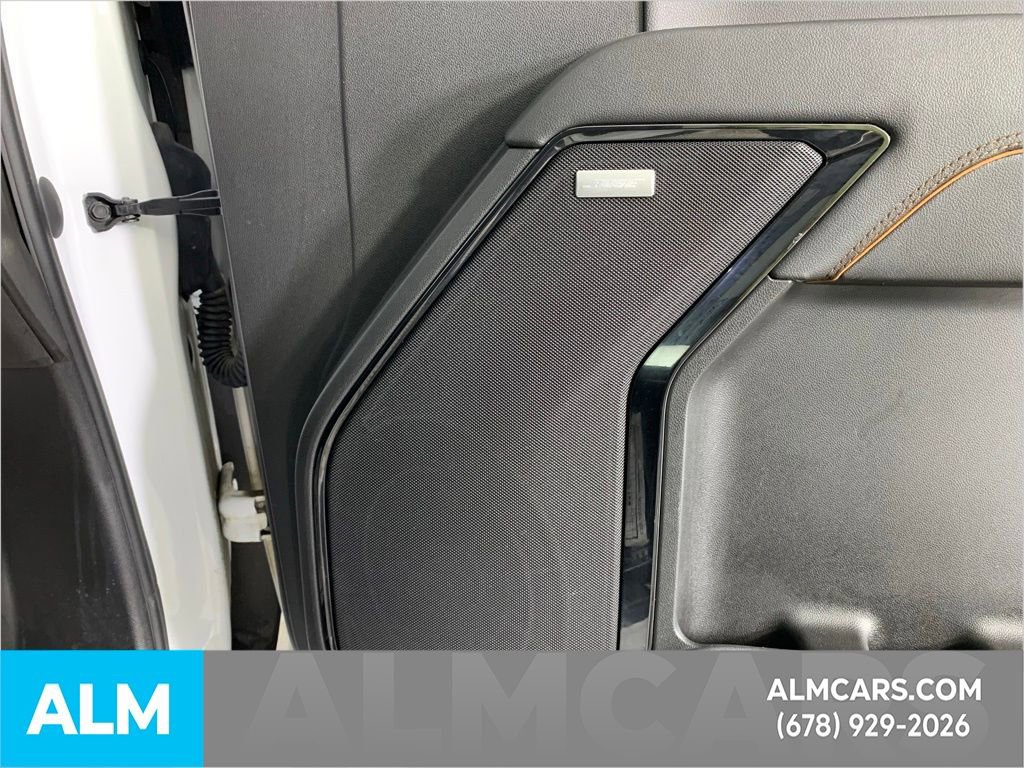 Used 2024 GMC Sierra 2500 AT4 w/ AT4 Premium Plus Package image 39