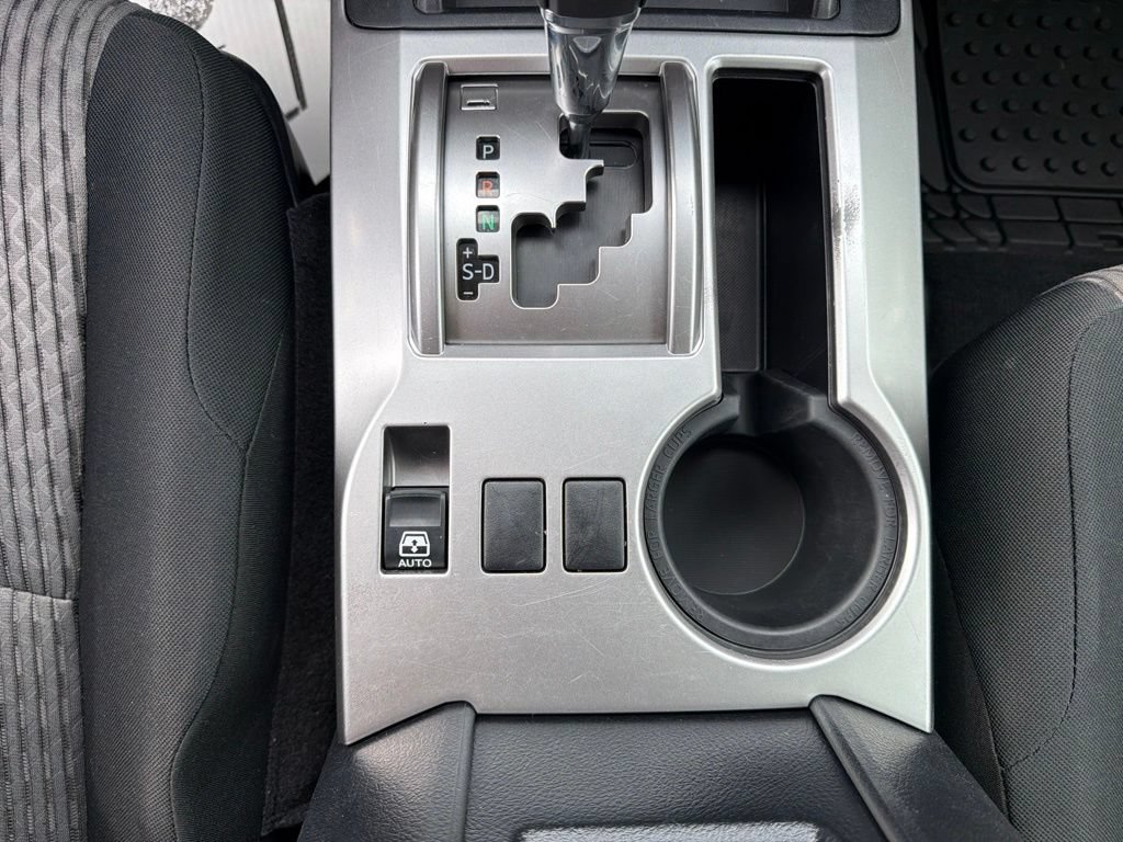 Used 2021 Toyota 4Runner SR5 AWD/4WD image 21