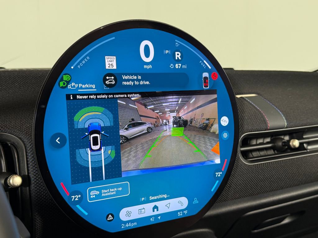 Used 2025 MINI Cooper 2-Door Hardtop image 12