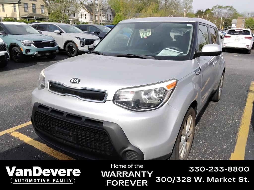 Used 2015 Kia Soul + image 1