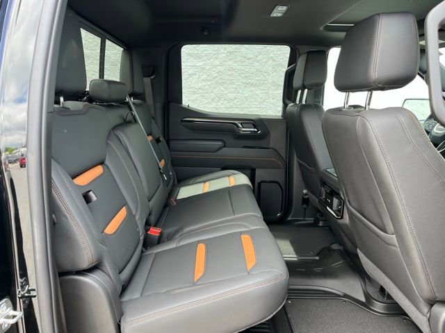 Used 2026 GMC Sierra 1500 AT4 w/ AT4 Premium Package AWD/4WD image 9