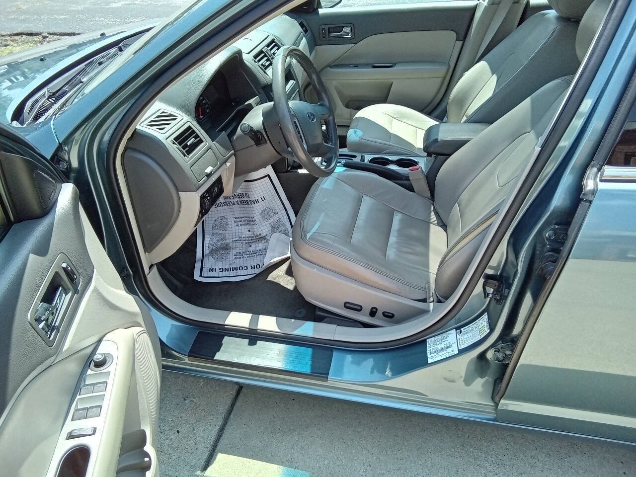 Used 2011 Ford Fusion Hybrid w/ 501A Rapid Spec Order Code FWD image 15