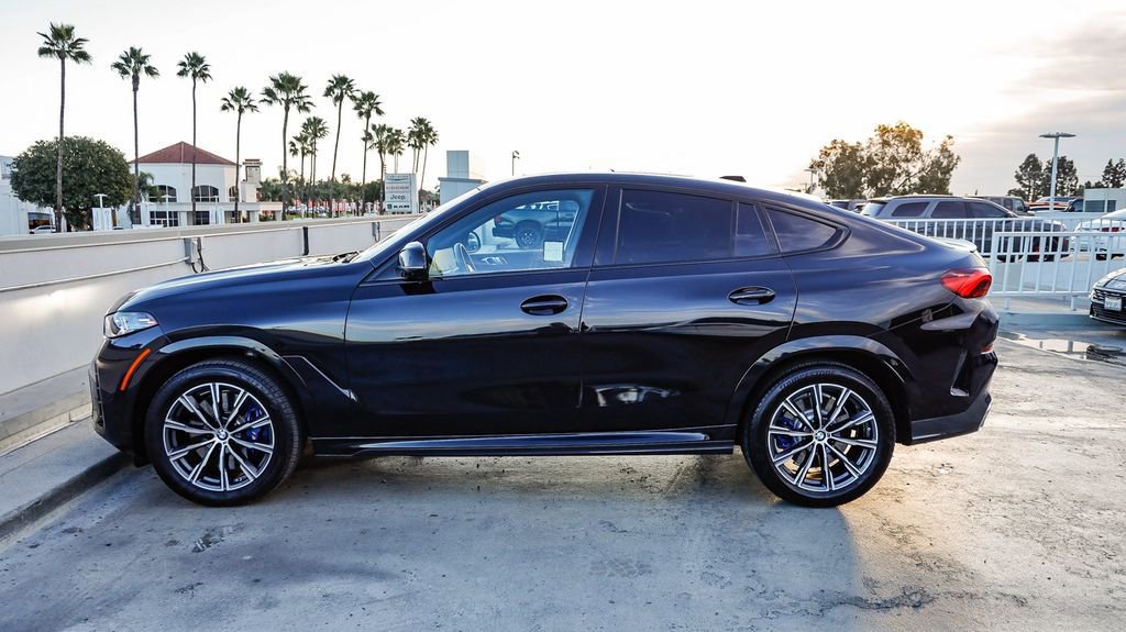 Used 2024 BMW X6 M60i w/ Parking Assistance Package image 14