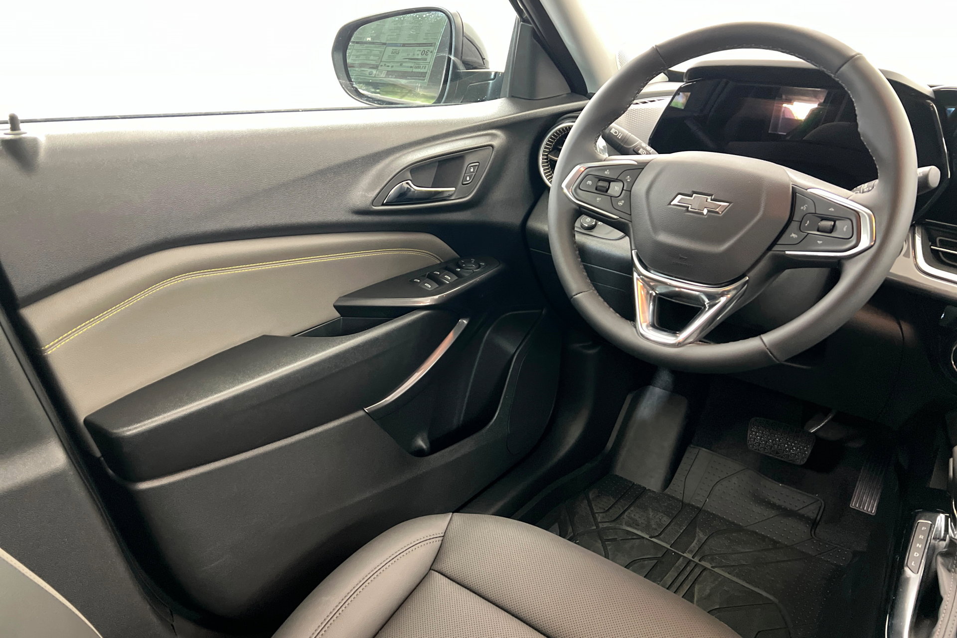 New 2026 Chevrolet Trax ACTIV w/ Driver Confidence Package image 12