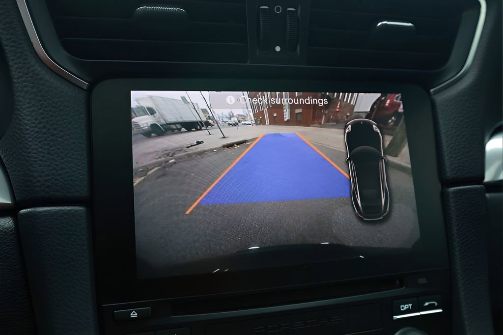 Used 2017 Porsche 911 Carrera S image 38