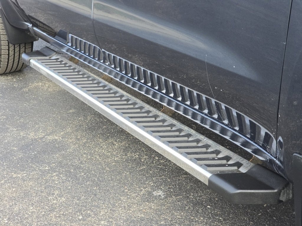 Used 2020 Chevrolet Silverado 1500 LTZ w/ LTZ Premium Package image 24