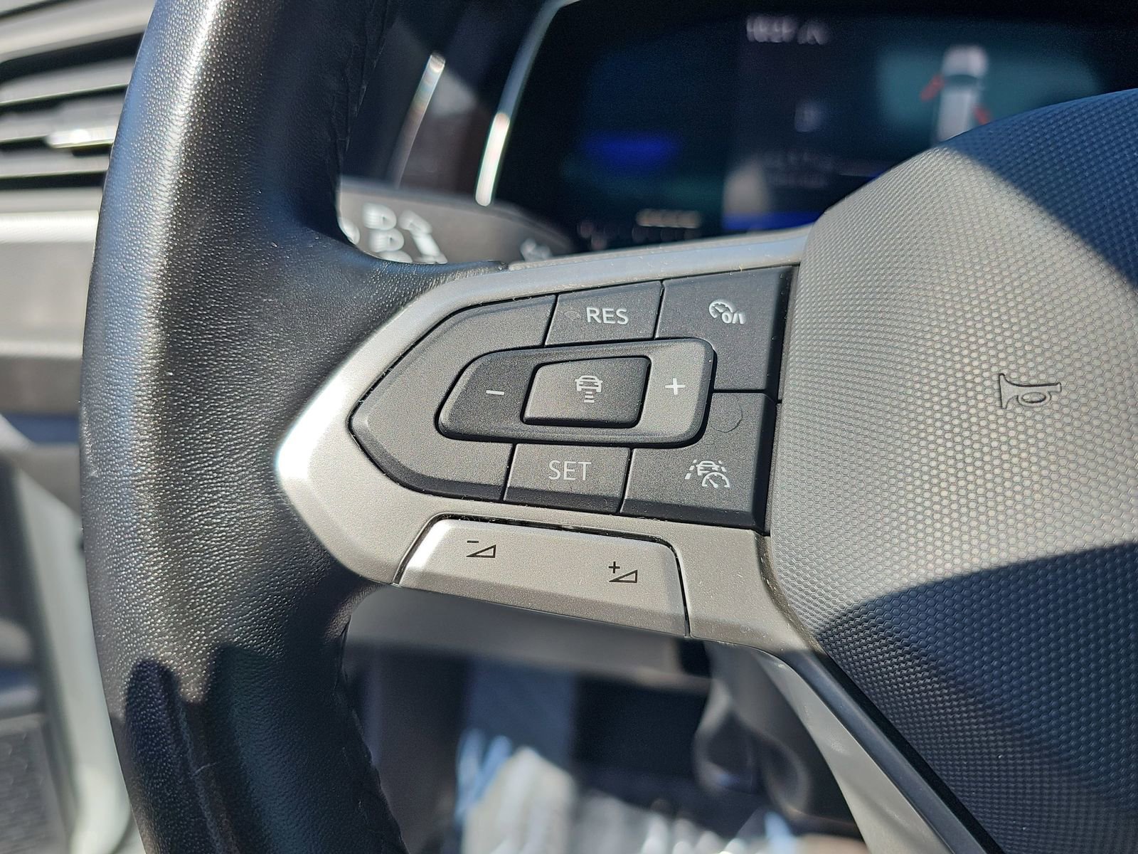 Used 2022 Volkswagen Jetta S image 16