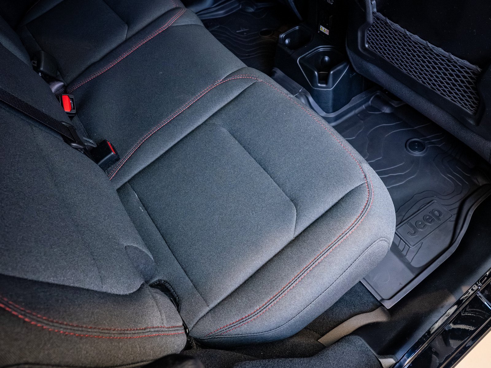 Used 2024 Jeep Wrangler Unlimited Rubicon image 28