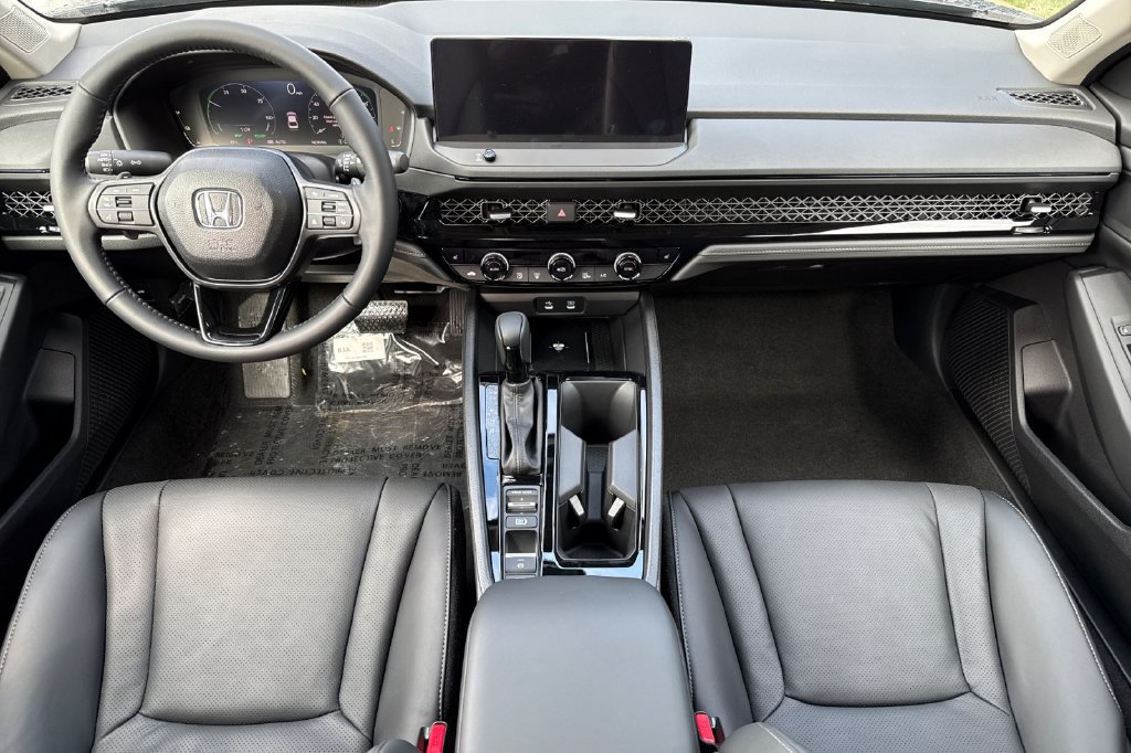 New 2026 Honda Accord EX-L image 15