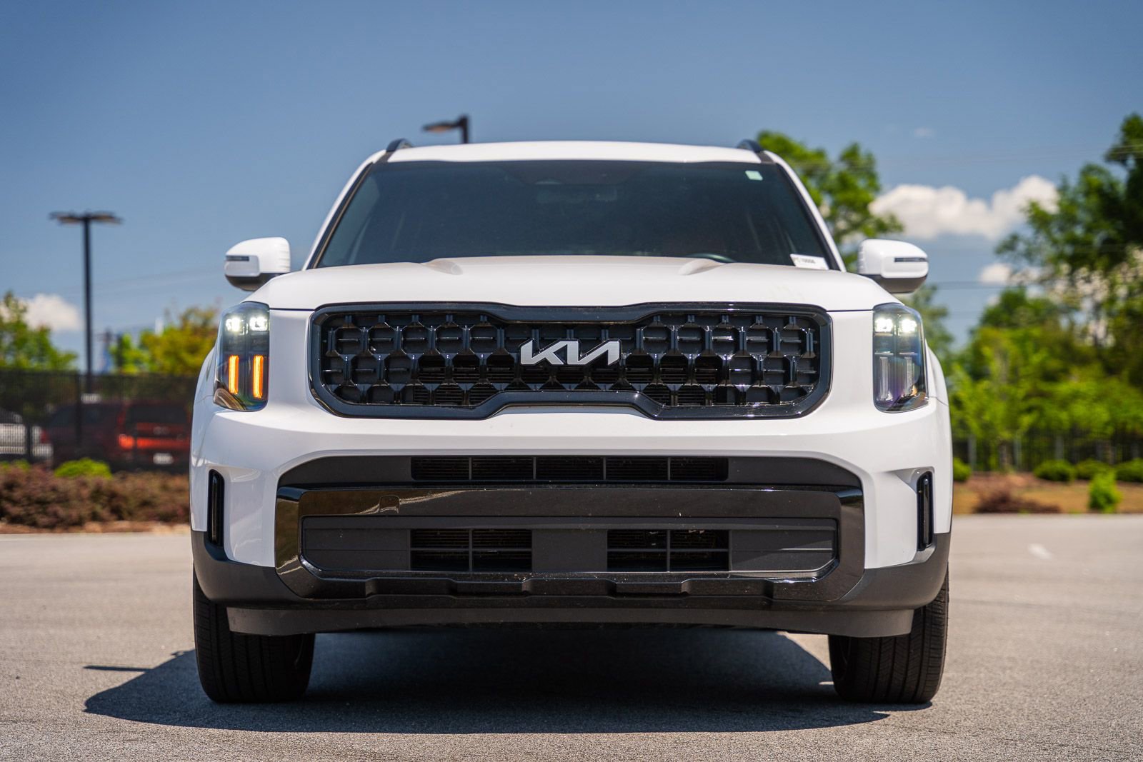 Used 2024 Kia Telluride EX X-Line image 2