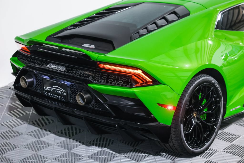Used 2020 Lamborghini Huracan EVO AWD/4WD image 9