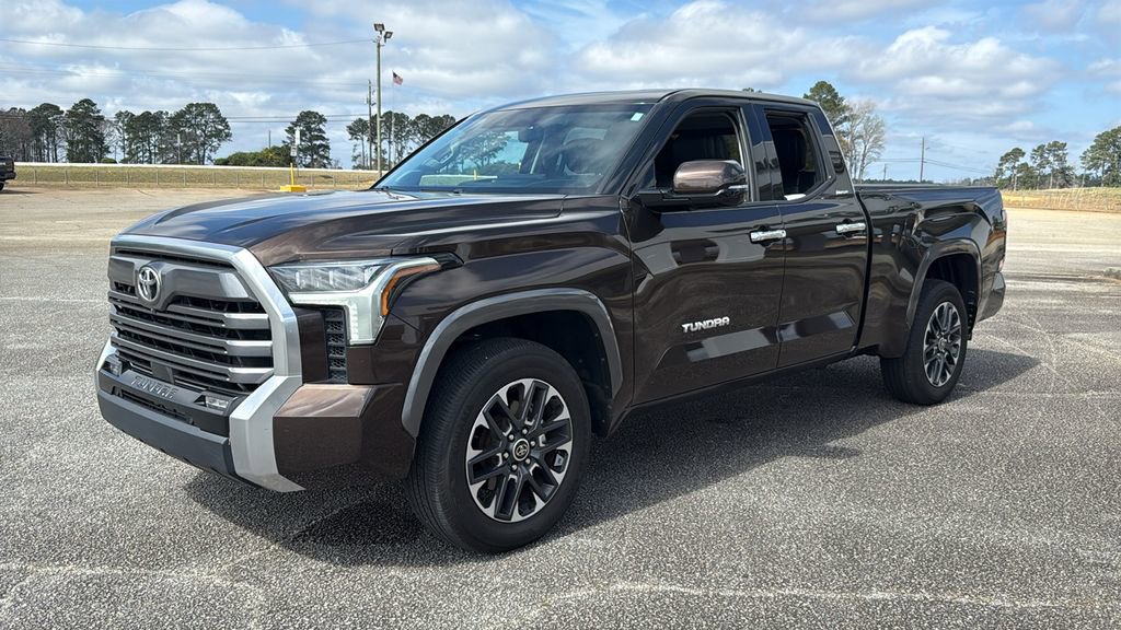 Used 2022 Toyota Tundra Limited image 3