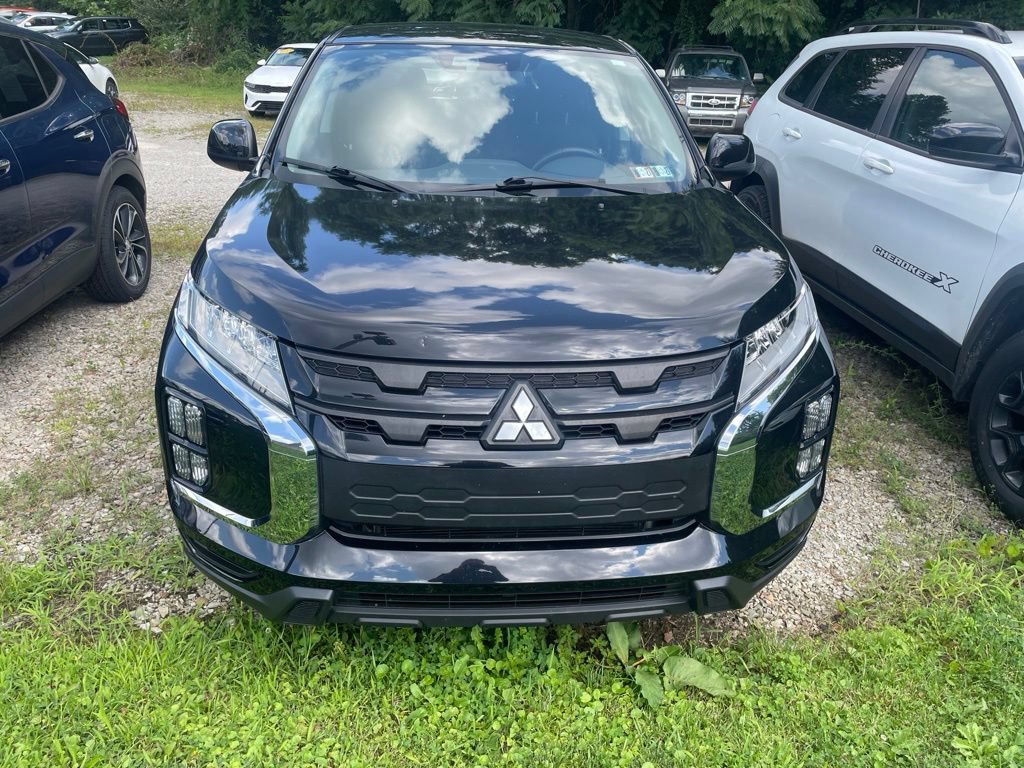 Used 2022 Mitsubishi Outlander Sport ES AWD/4WD image 2