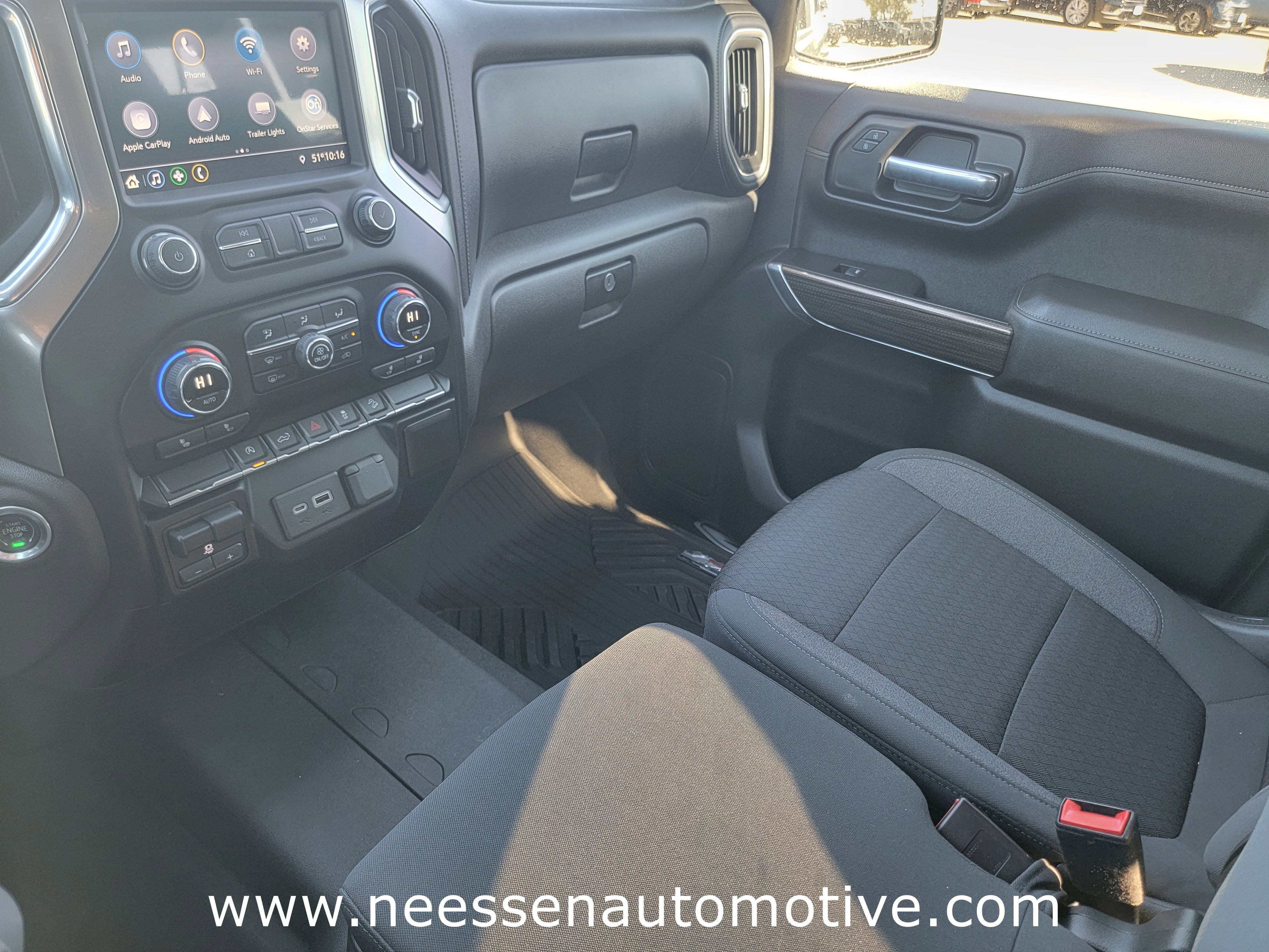 Used 2020 Chevrolet Silverado 1500 LT w/ Texas Edition image 27