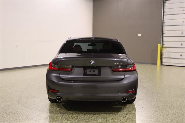 Used 2021 BMW 330i Sedan w/ Premium Package RWD image 9