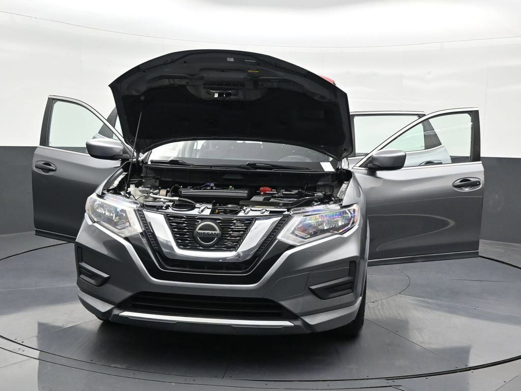 Used 2018 Nissan Rogue S image 36