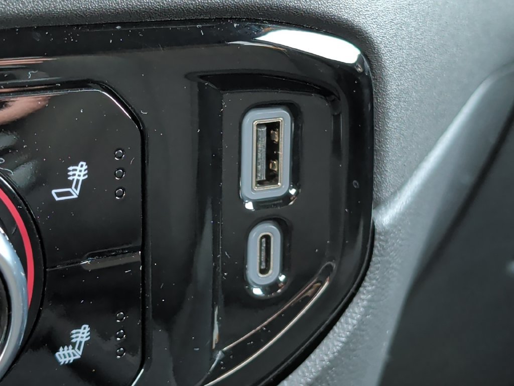Used 2023 GMC Sierra 1500 SLE AWD/4WD image 28