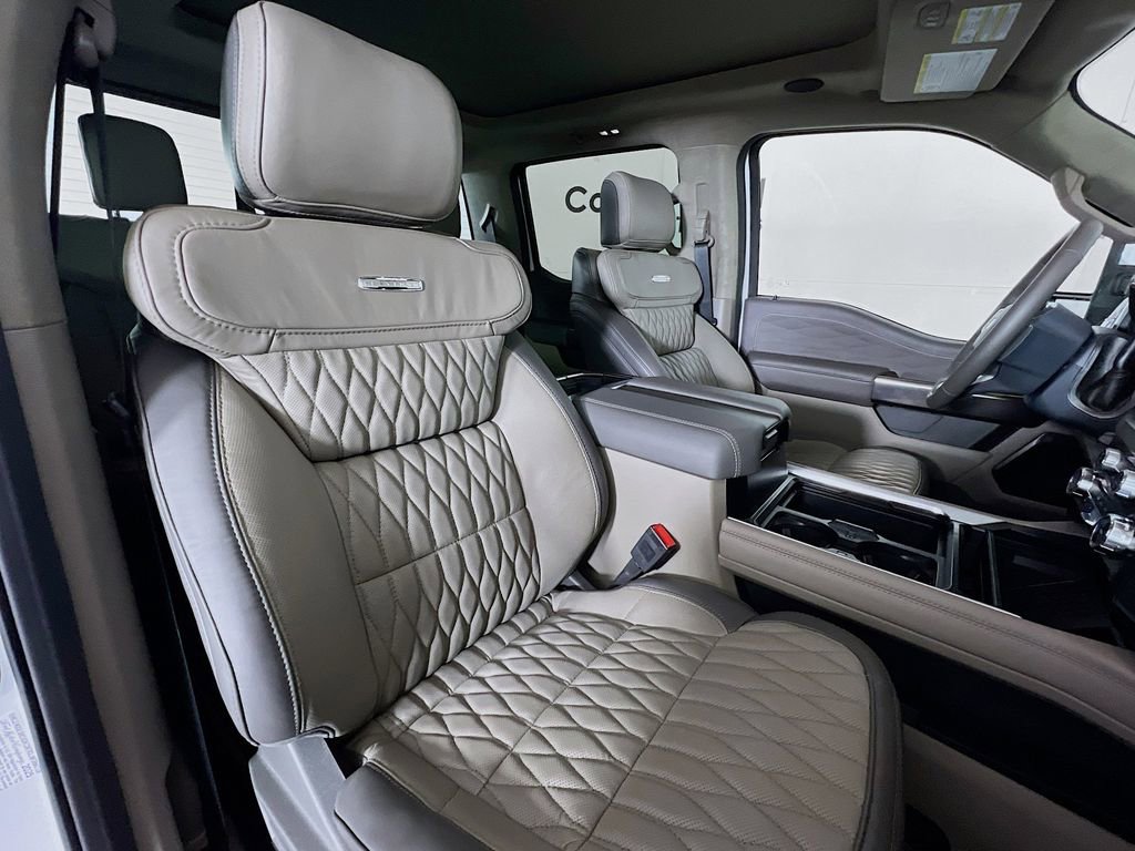 New 2026 Ford F350 Platinum w/ Platinum Plus Package image 17