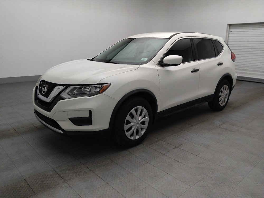 Used 2017 Nissan Rogue S FWD image 2