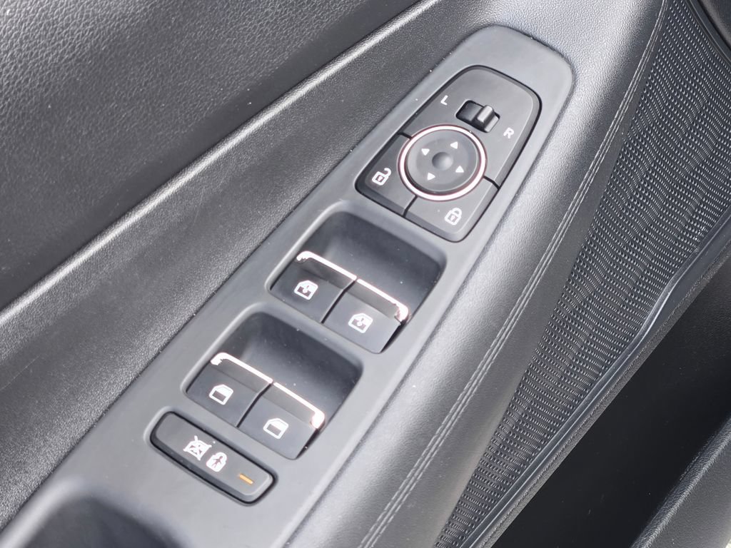 Used 2019 Hyundai Santa Fe SEL FWD image 29