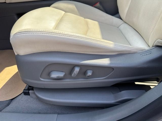 Used 2020 Cadillac XT6 Premium Luxury AWD/4WD image 11