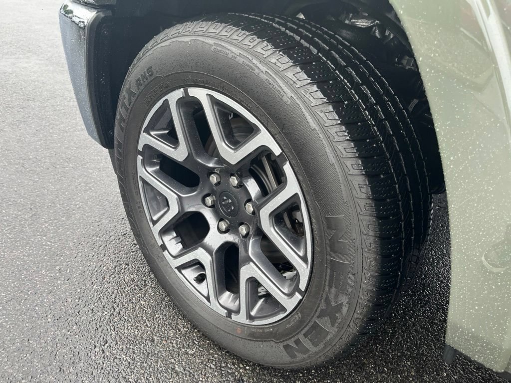 Used 2026 RAM 1500 Laramie AWD/4WD image 10