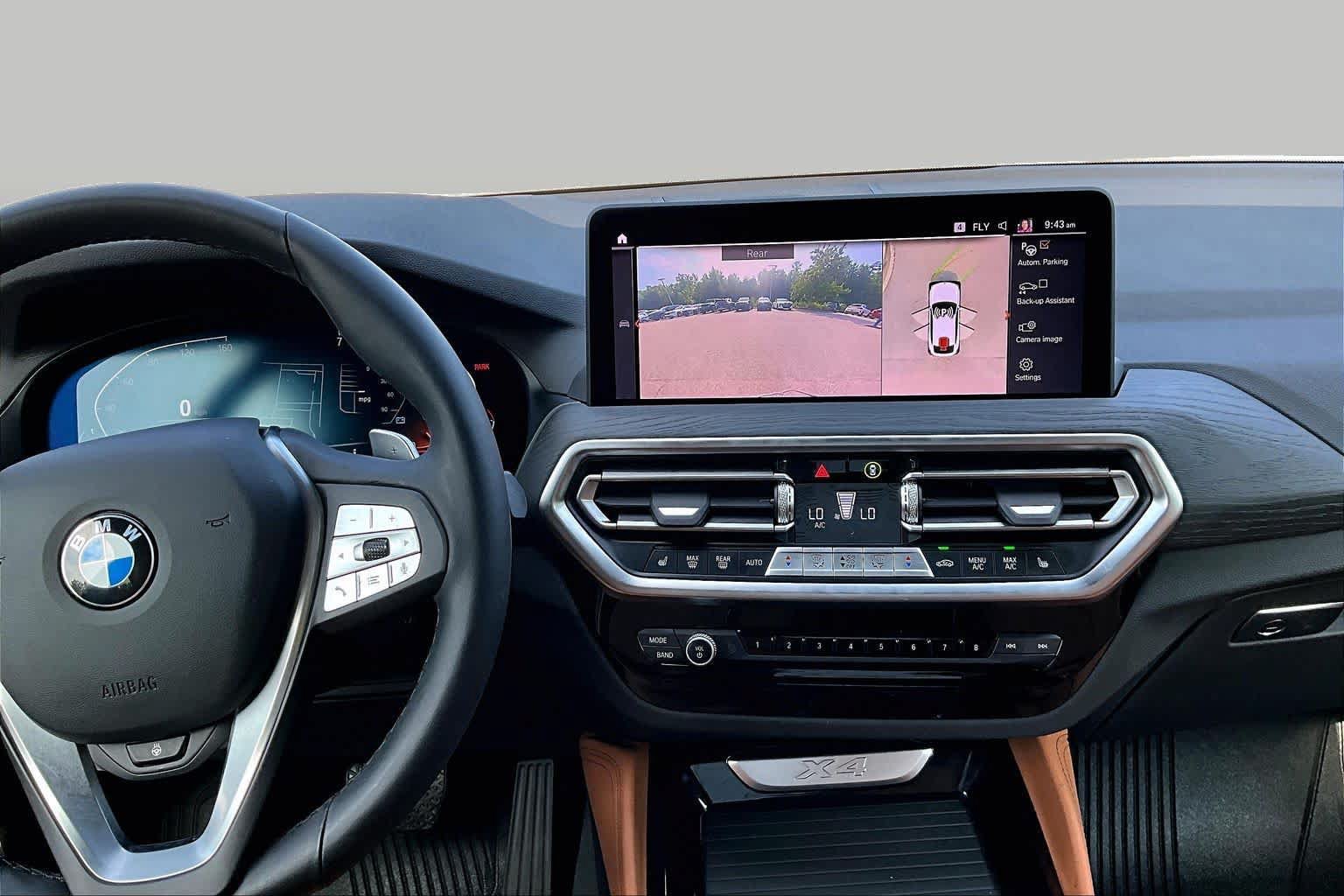 Used 2024 BMW X4 xDrive30i w/ Premium Package AWD/4WD image 6