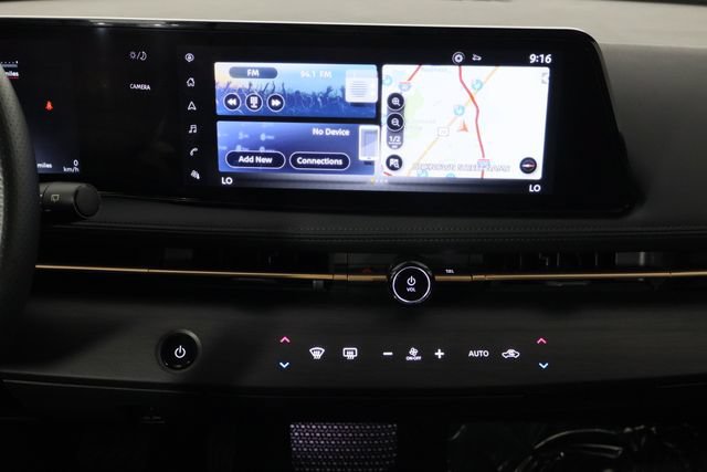 Used 2023 Nissan Ariya FWD image 25