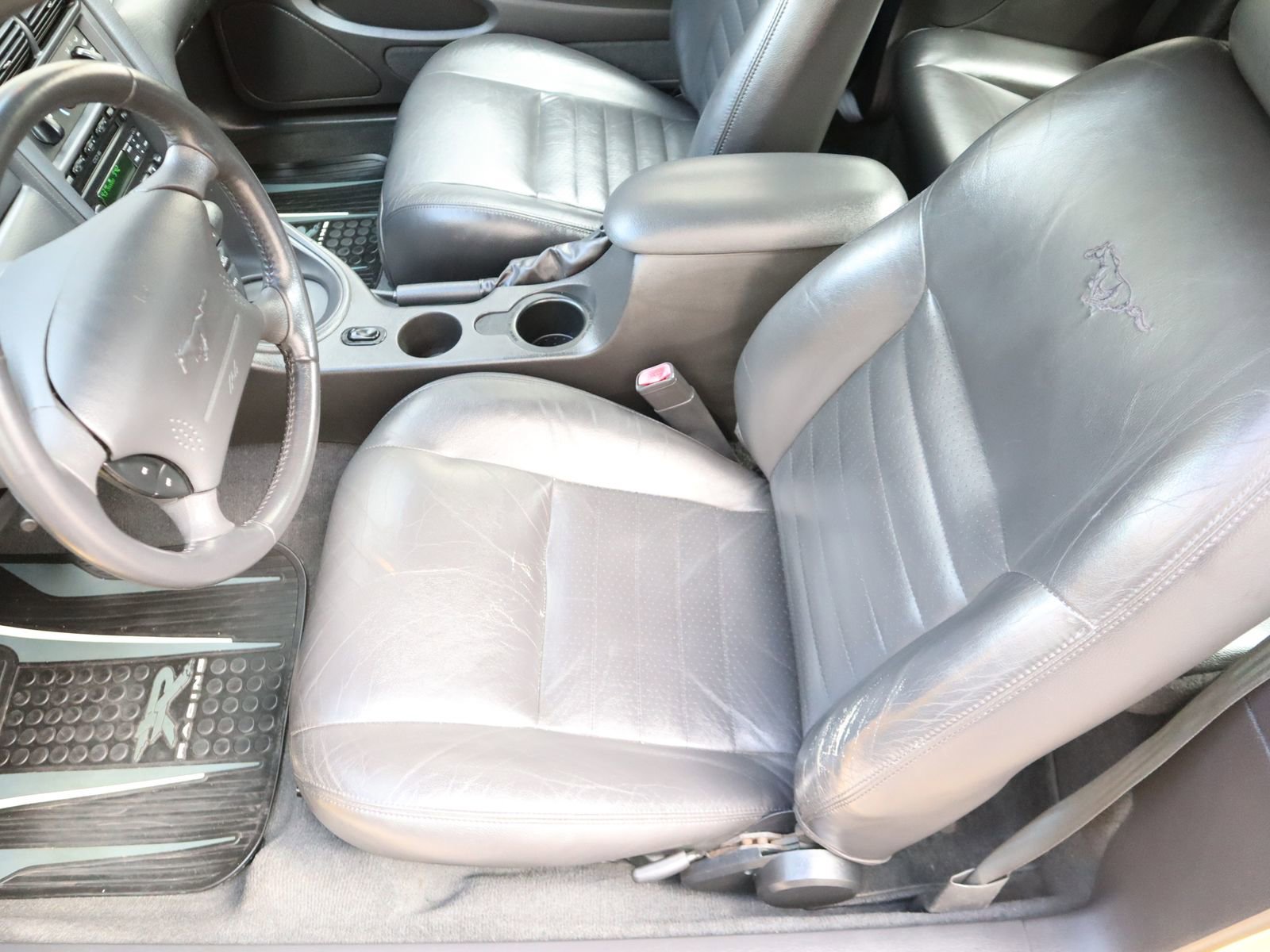 Used 2004 Ford Mustang GT image 39