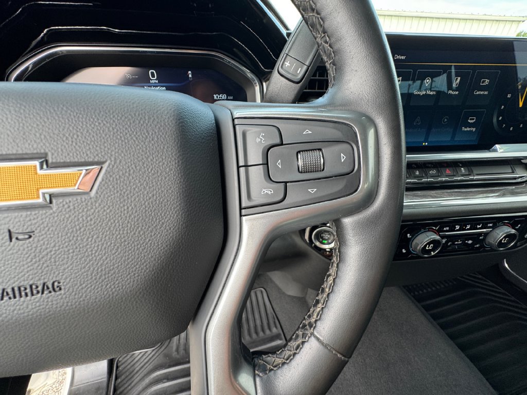 Used 2024 Chevrolet Silverado 2500 LTZ AWD/4WD image 23