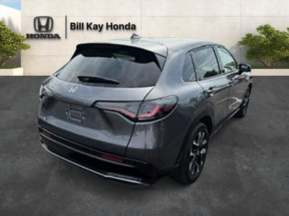 Used 2026 Honda HR-V EX-L image 3