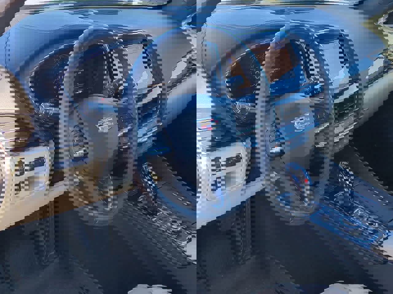 Certified 2023 Cadillac CT5 Luxury image 2