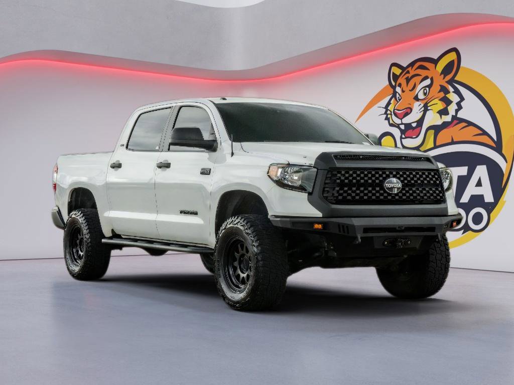 Used 2018 Toyota Tundra SR5 w/ SR5 Upgrade Package AWD/4WD image 3